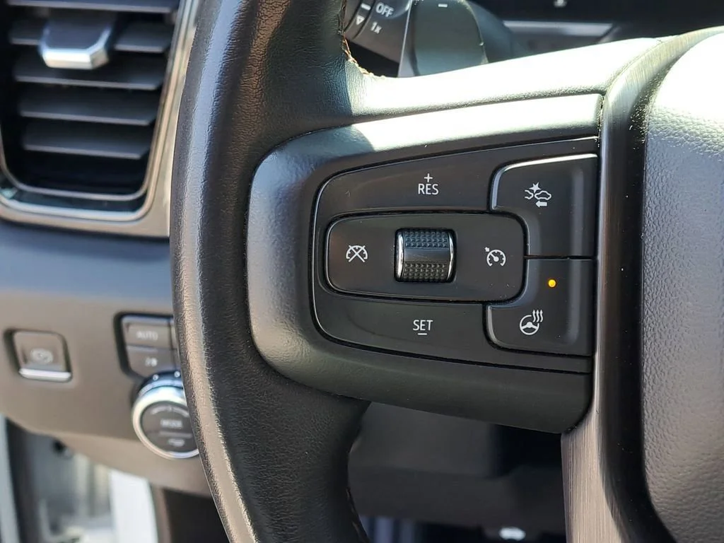 Used 2023 Summit White GMC AT4 image 10
