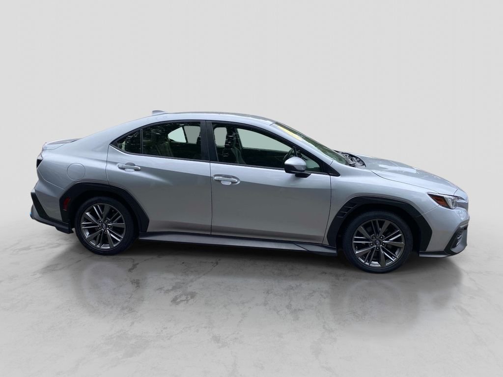 Used 2023 Silver Subaru Base image 8