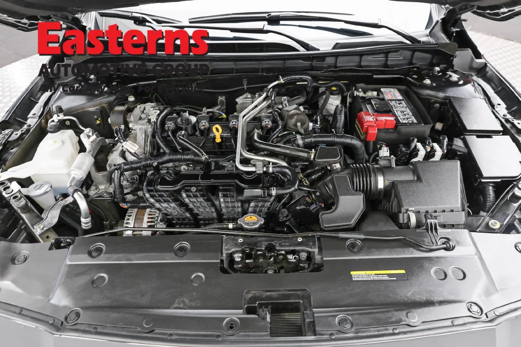 Used 2025 Black Nissan 2.5 SV image 7