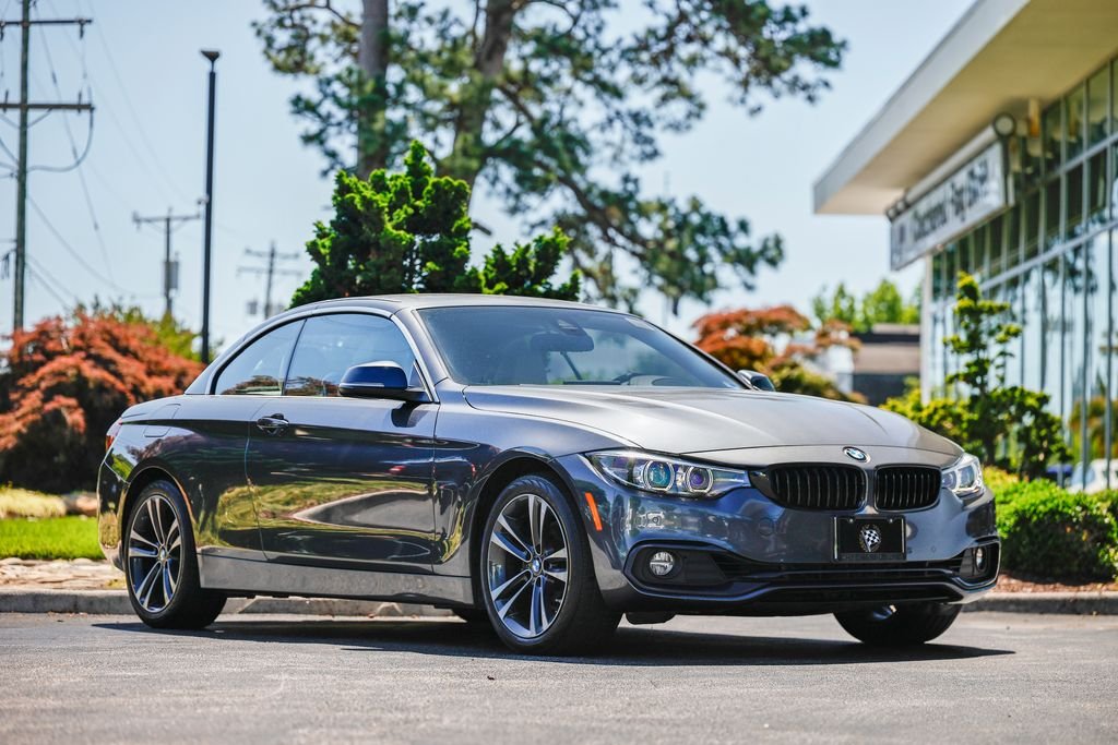 2020 BMW 4 Series 430i xDrive Convertible's photo