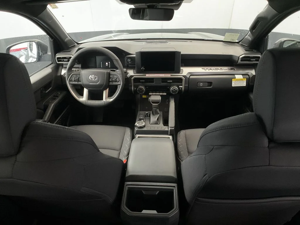 2026 Toyota Tacoma SR5 - Photo 28
