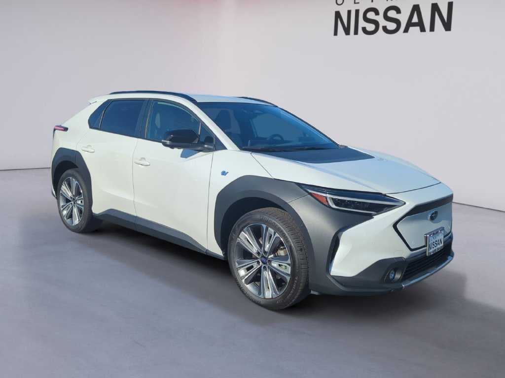 Used 2023 White Subaru Limited image 9