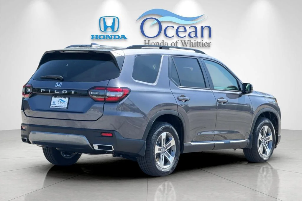New 2026 Modern Steel Metallic Honda EX-L image 4