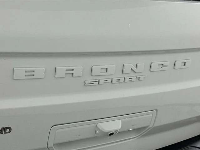 New 2026 White Ford Outer Banks image 23
