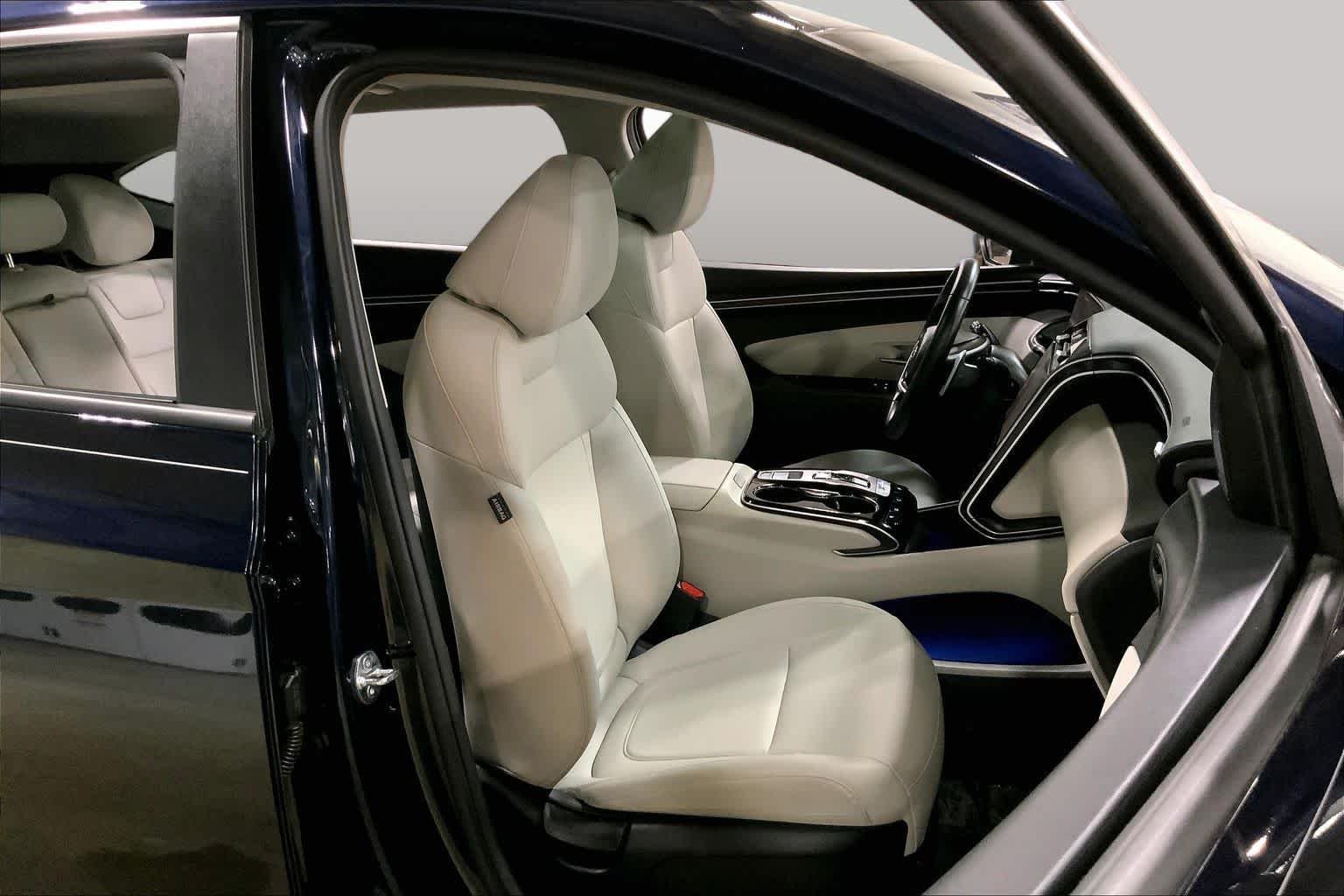Used 2024 Deep Sea Hyundai SEL Convenience image 9