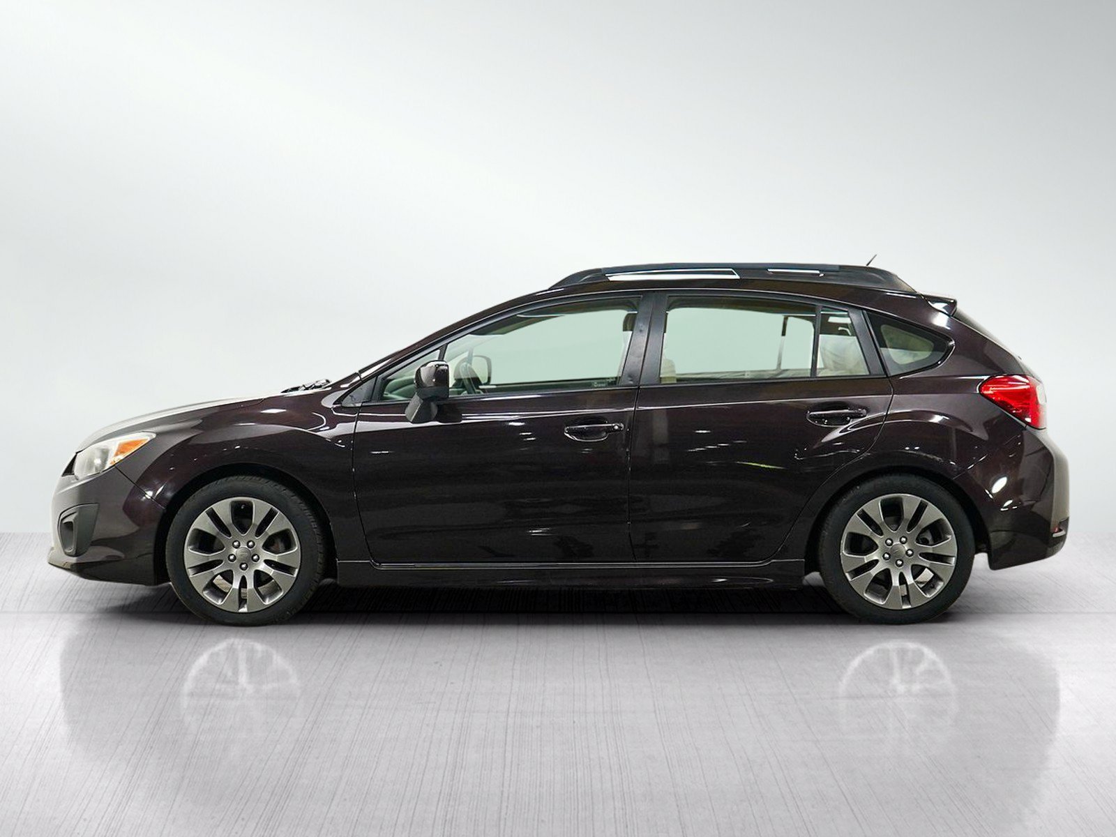 Used 2013 Subaru Impreza 2.0I Sport Premium with VIN JF1GPAL66D2811897 for sale in South Saint Paul, Minnesota