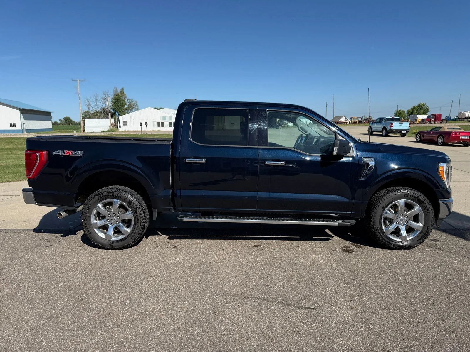 Certified Used 2023 Antimatter Blue Metallic Ford XLT image 8