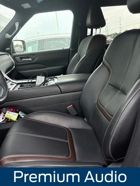 Used 2025 Black Nissan SL image 20