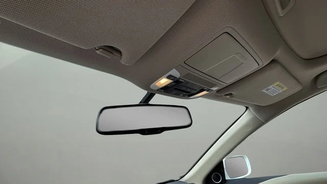 Used 2016  Acura Base image 30