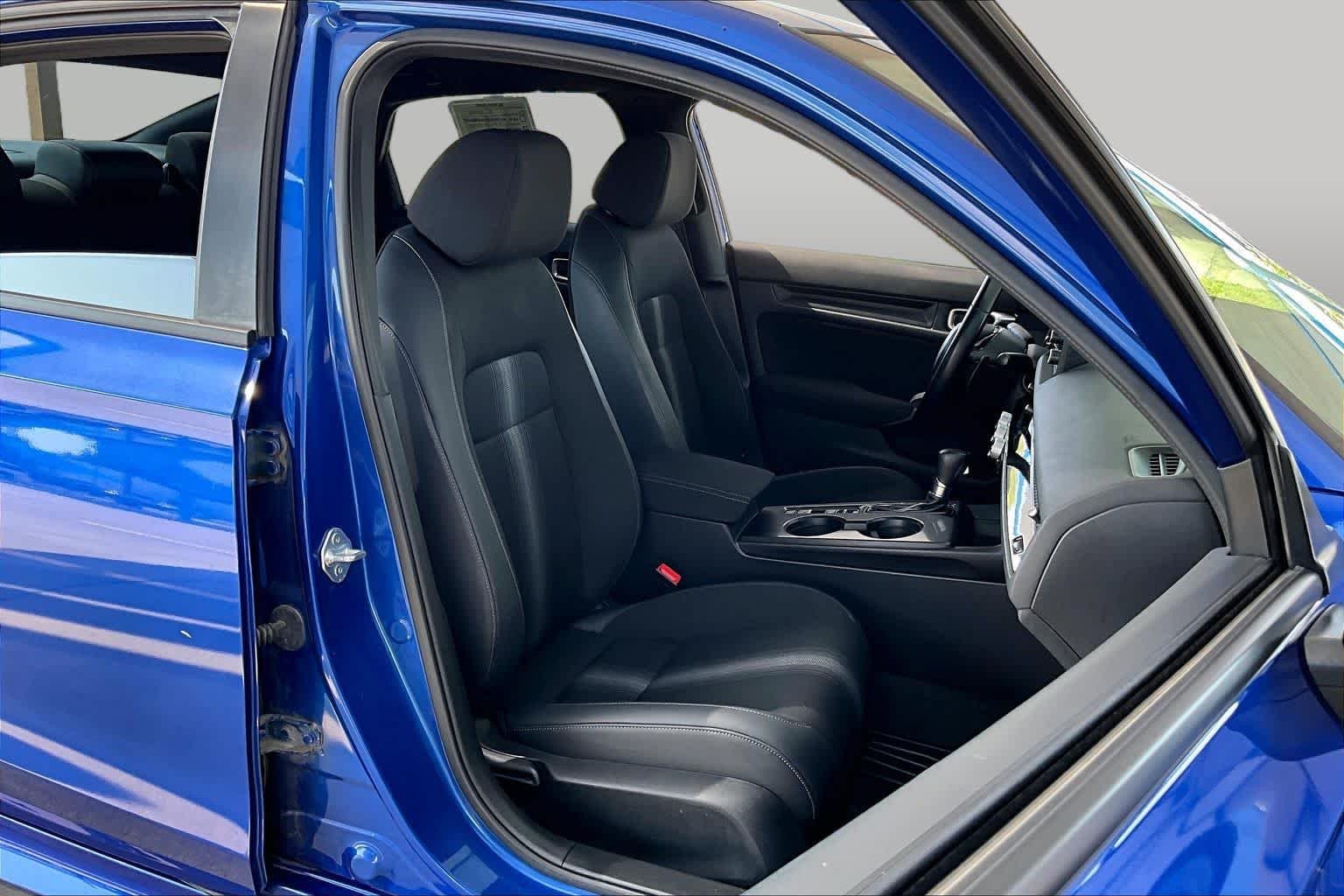 Used 2023 Aegean Blue Metallic Honda Sport image 9