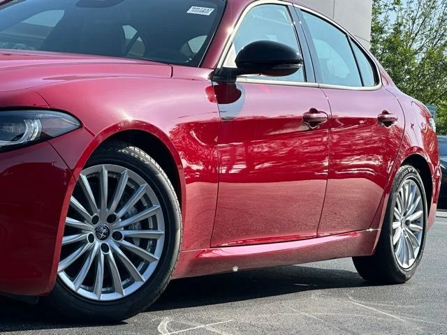 Used 2024 Red Alfa Romeo Sprint image 35