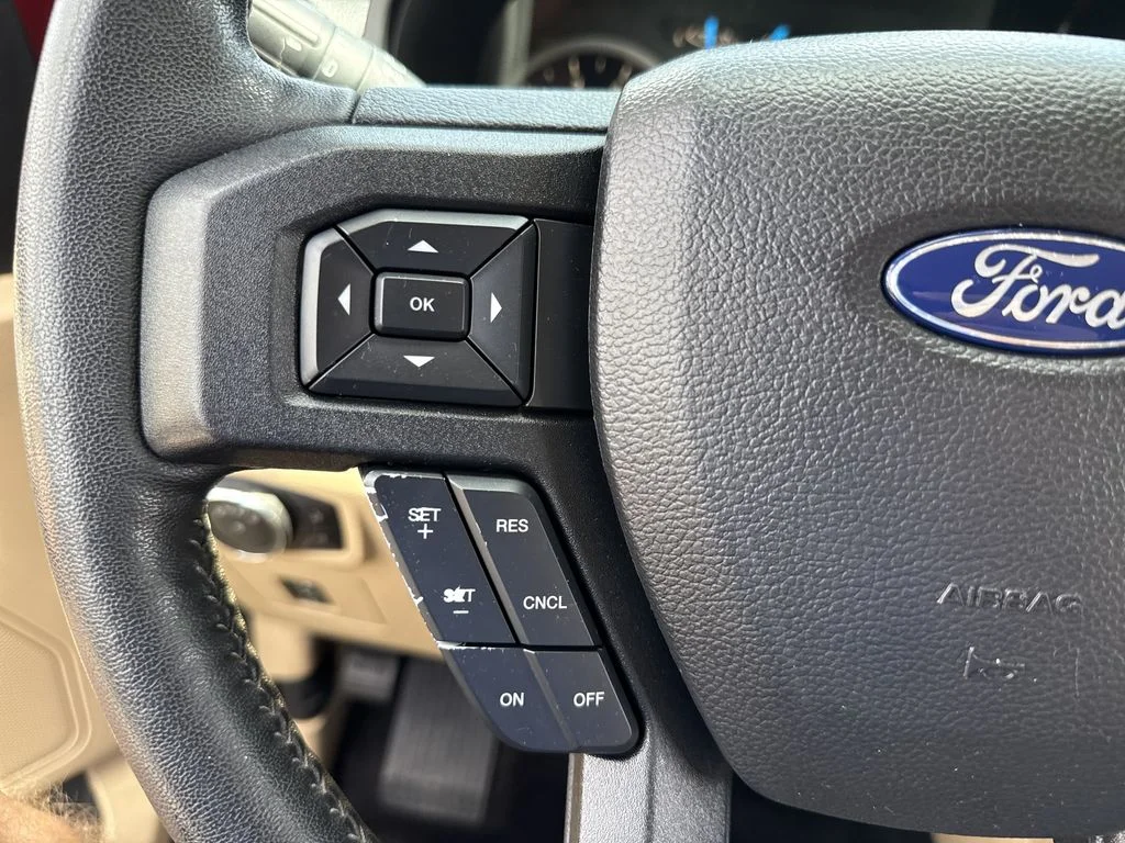 Used 2017 Red Ford XLT image 25