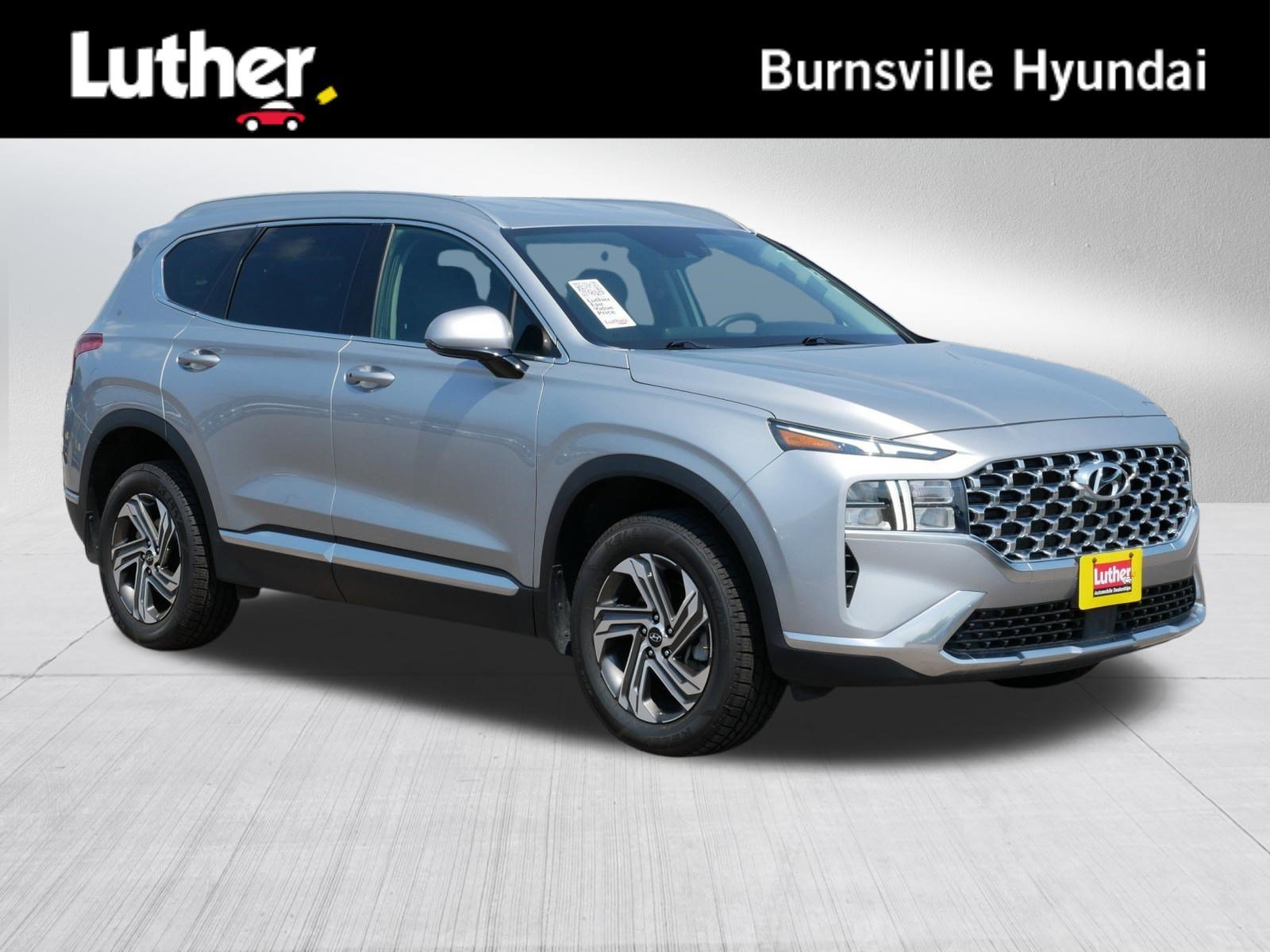 Certified Used 2022 Shimmering Silver Hyundai SEL image 1