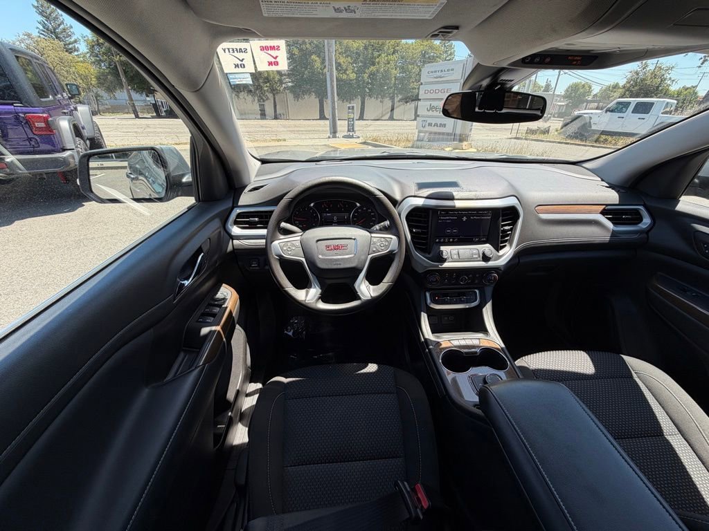 2023 GMC Acadia SLE - Photo 16