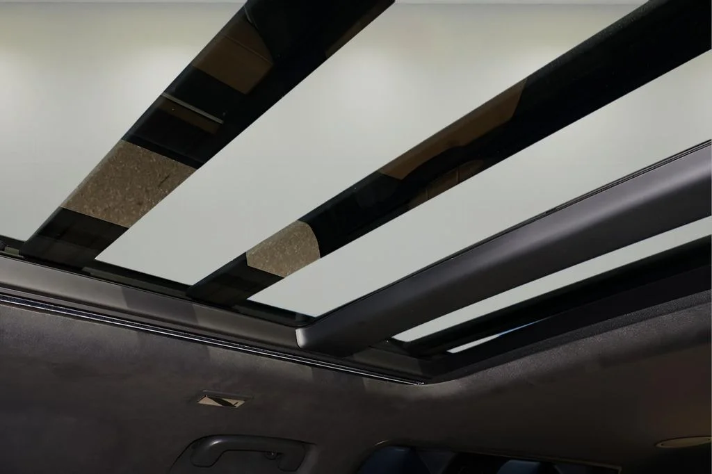 New 2026 Borasco Grey Land Rover X image 26