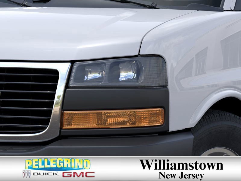 2025 GMC Savana Cargo Work Van - Photo 10