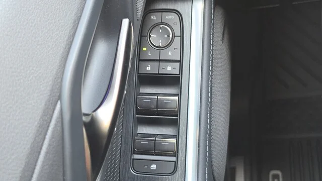 Used 2025 Mica Lexus 550 Luxury+ image 48
