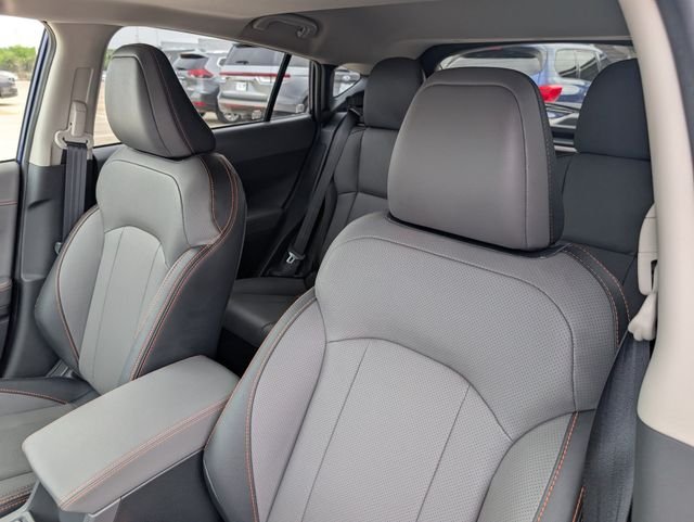 New 2026 SAPPHIRE BLUE PEARL Subaru Limited Hybrid image 7