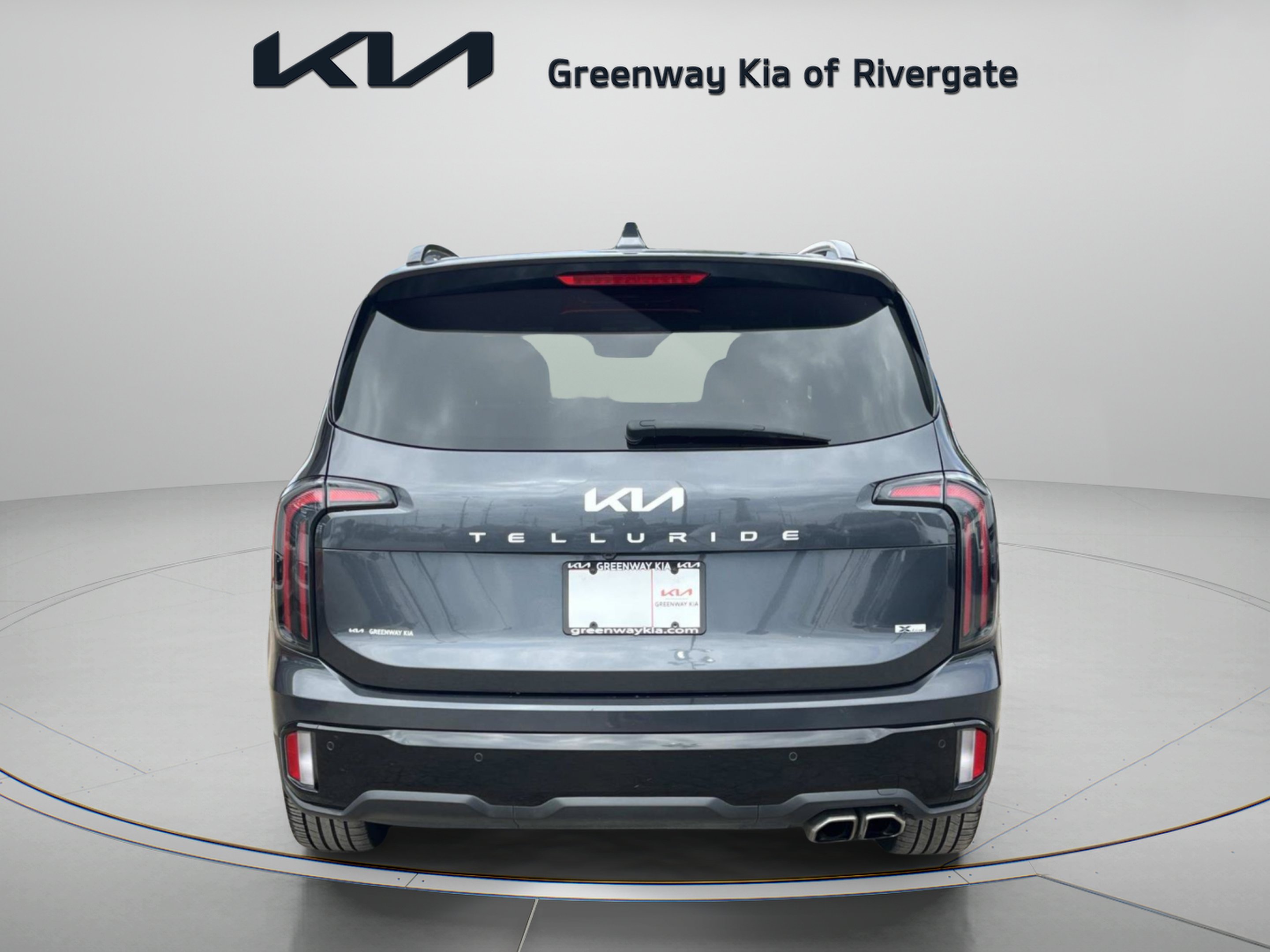 Used 2024 Gravity Gray Kia EX X-Line image 6