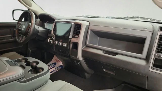 Used 2019 Granite Crystal Clearcoat Metallic Ram Express image 27