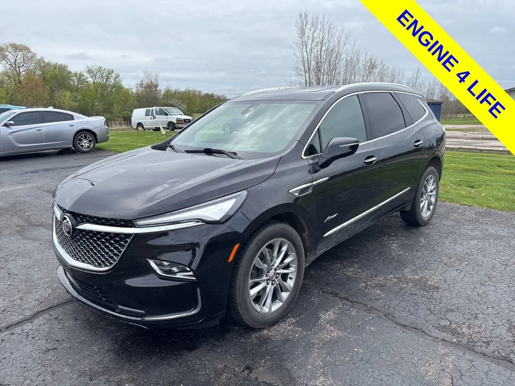2023 Buick Enclave Avenir AWD's photo