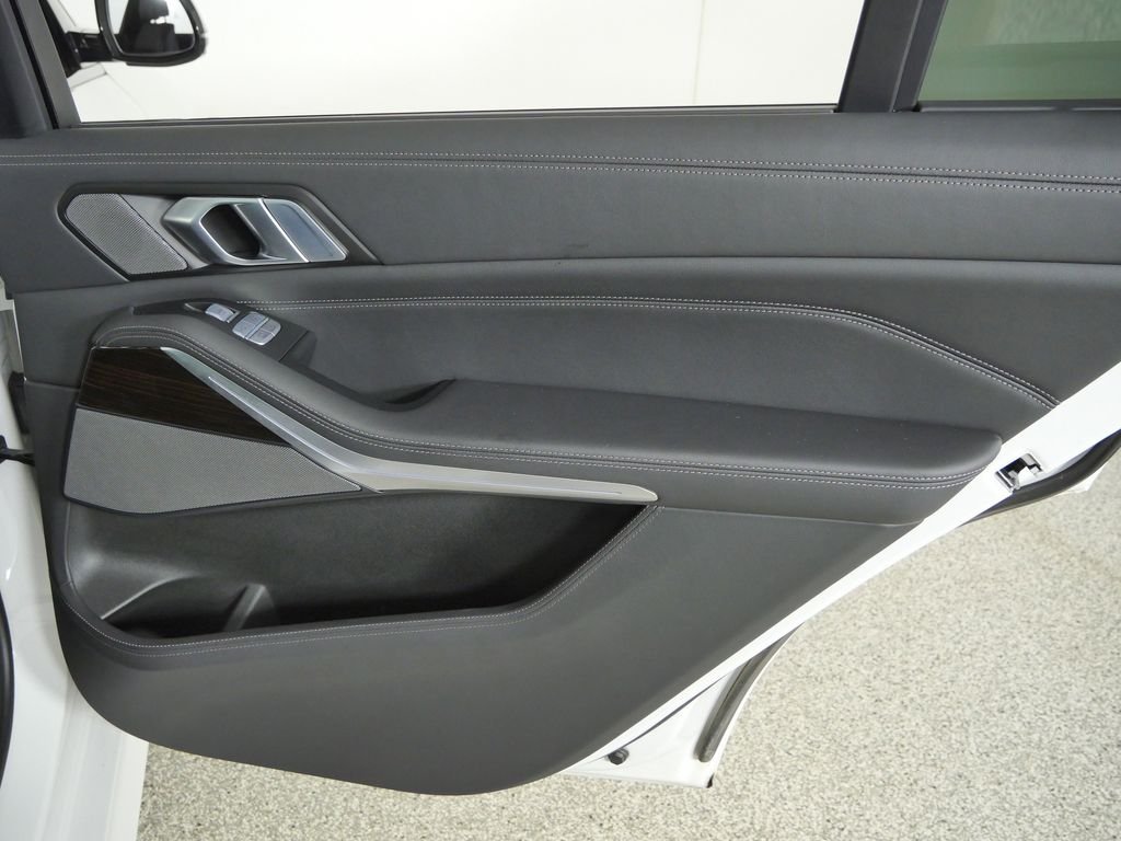 Certified Used 2024 Mineral White Metallic BMW M60i image 30