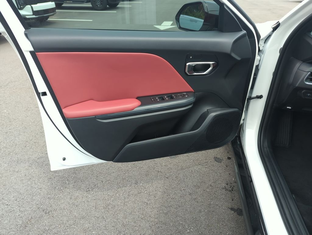 New 2026 Snow White Pearl Kia GT-Line image 18