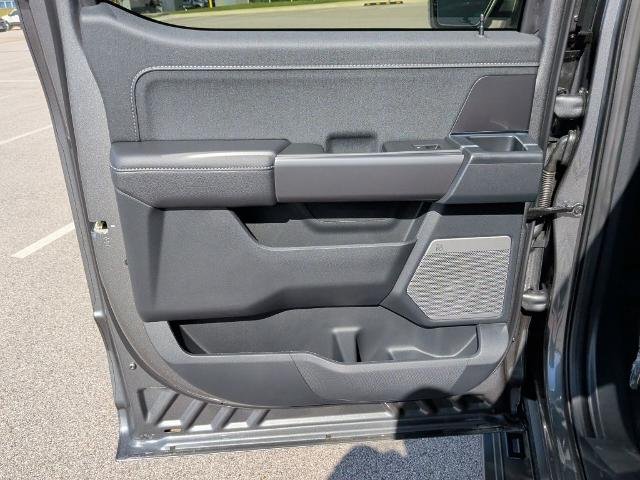 New 2026 Carbonized Gray Metallic Ford Lariat® image 90