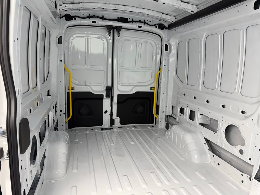 New 2026 Oxford White Ford Cargo Van image 52