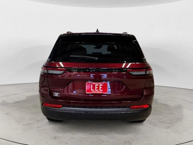 New 2026 Red Jeep Altitude image 5