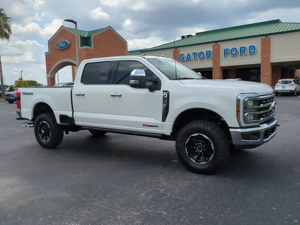 New 2026 Star White Metallic Tri-Coat Ford F-350® King Ranch® image 2