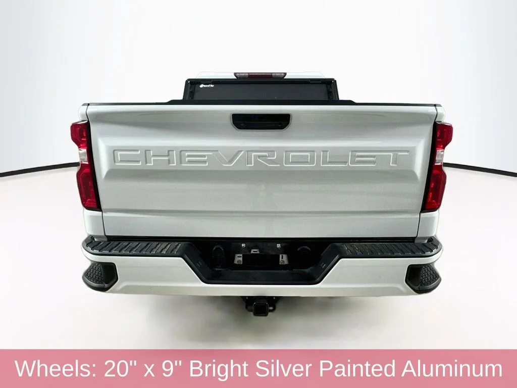 Used 2021 White Chevrolet Custom image 6