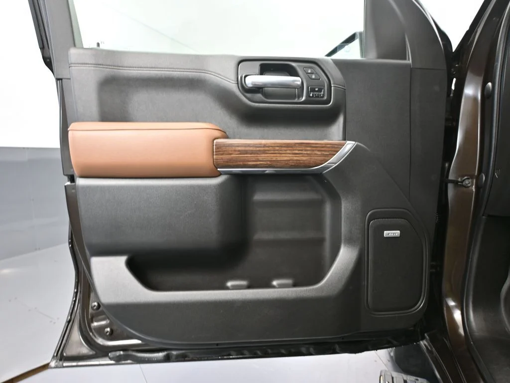 Used 2020 Brown Chevrolet High Country image 20