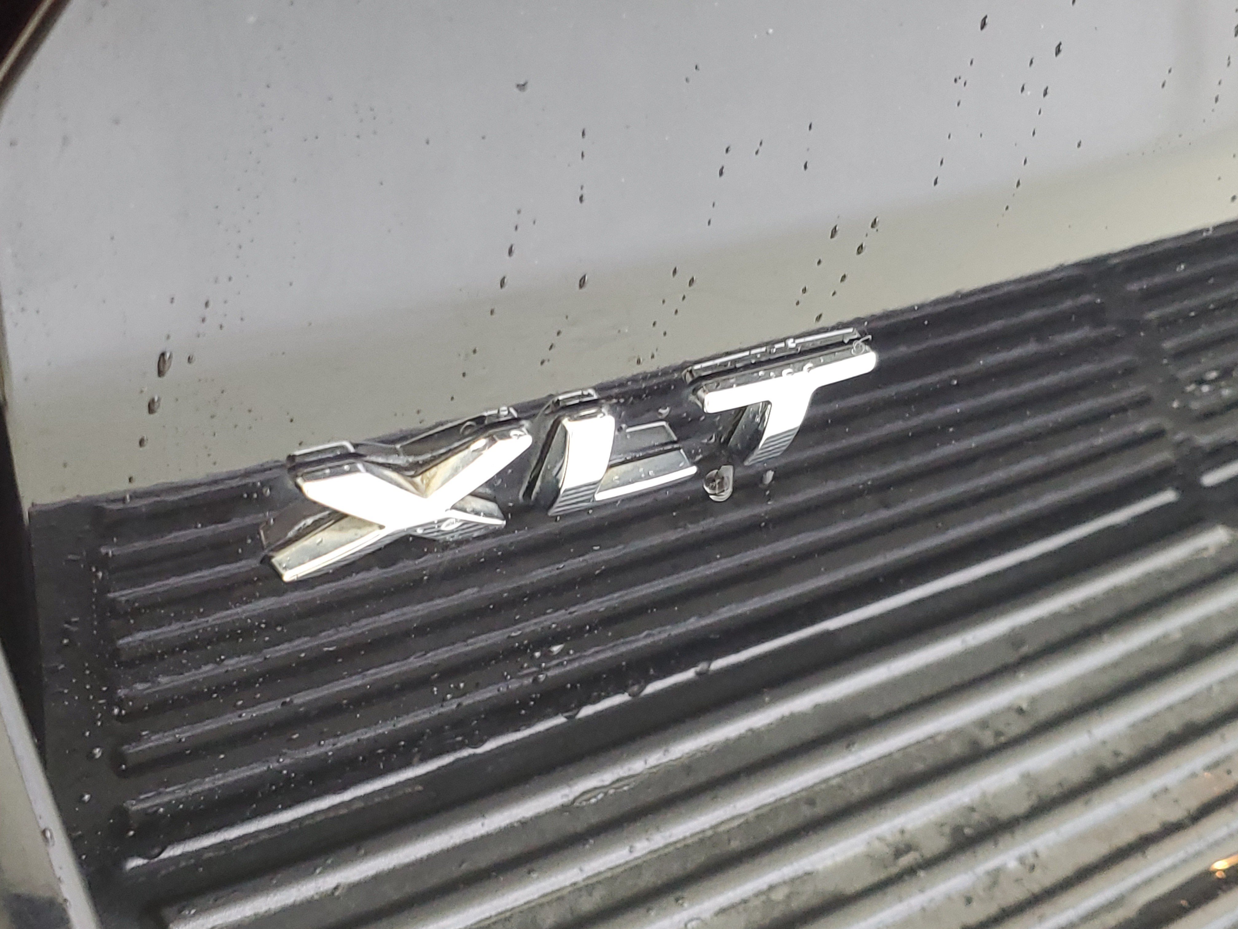 Used 2020 Agate Black Ford XLT image 8