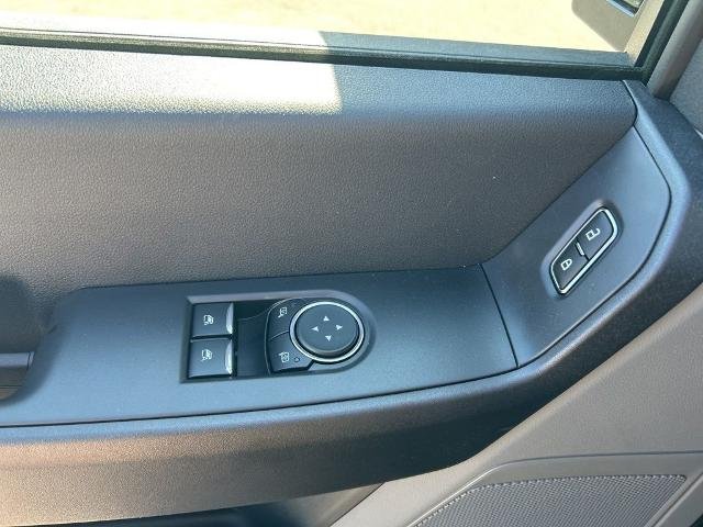 New 2026 Oxford White Ford F-250® XL image 42