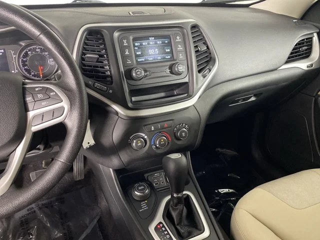 Used 2017 Silver Jeep Sport image 24