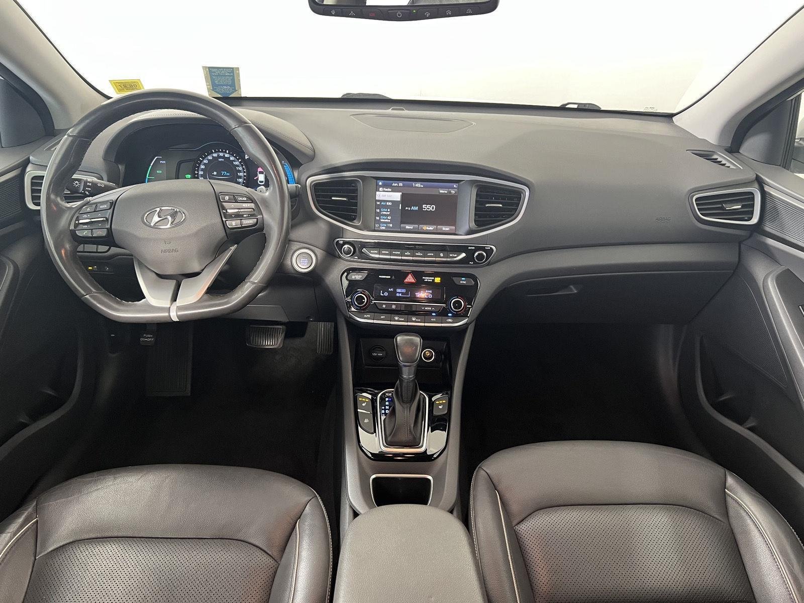 Used 2019 Ceramic White Hyundai Limited image 22