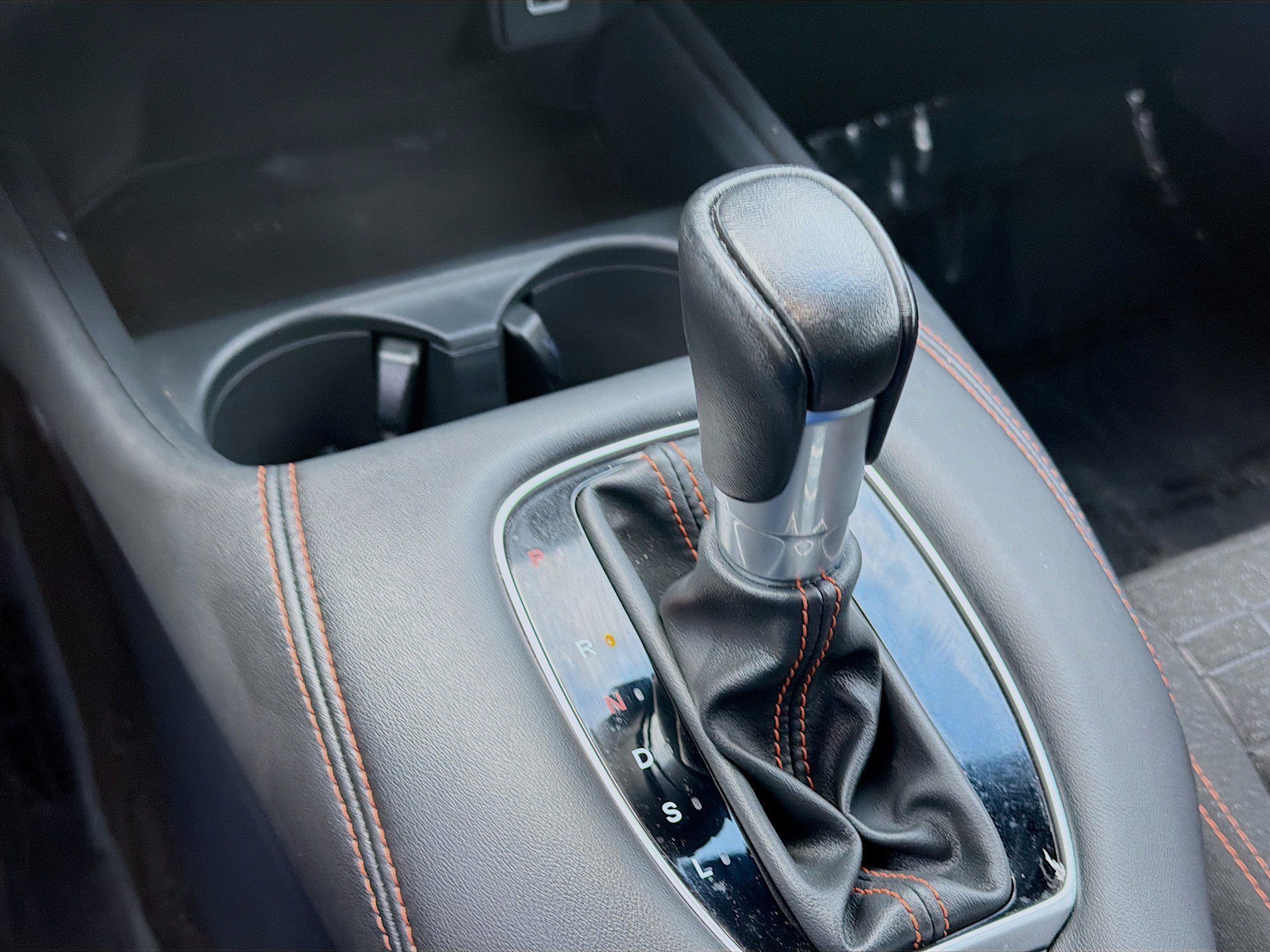 2025 Honda HR-V Sport - Photo 13