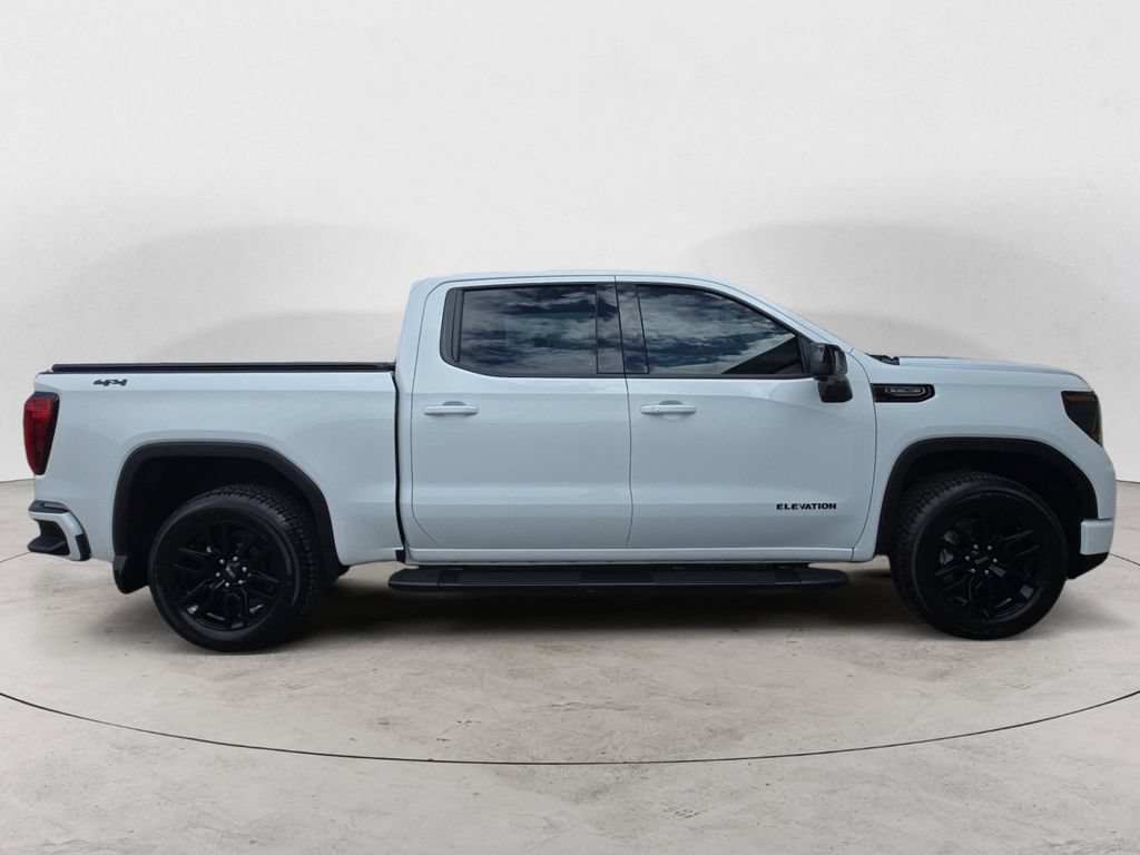 Used 2024 Summit White GMC Elevation image 7