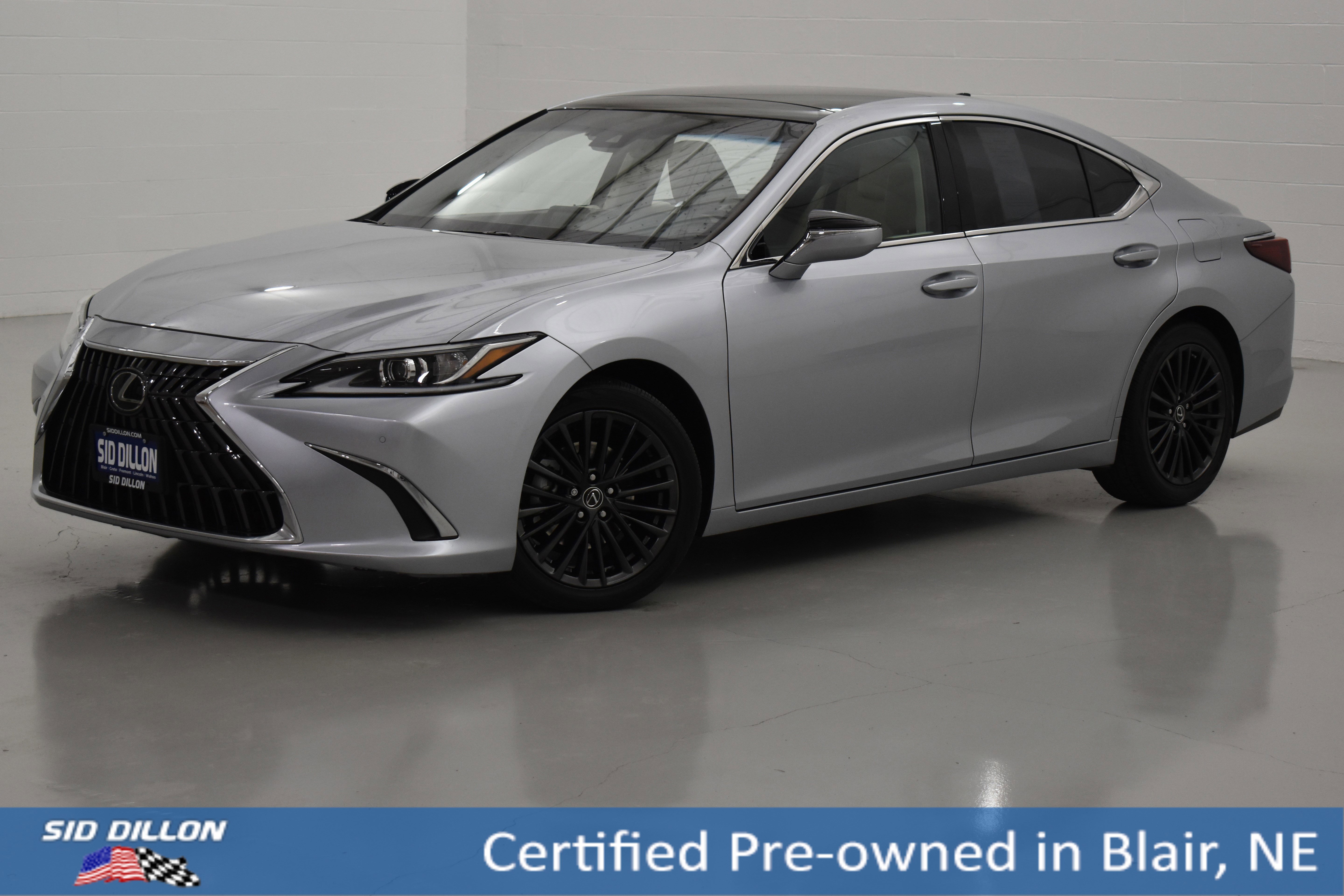 2022 Lexus ES 350 350's photo