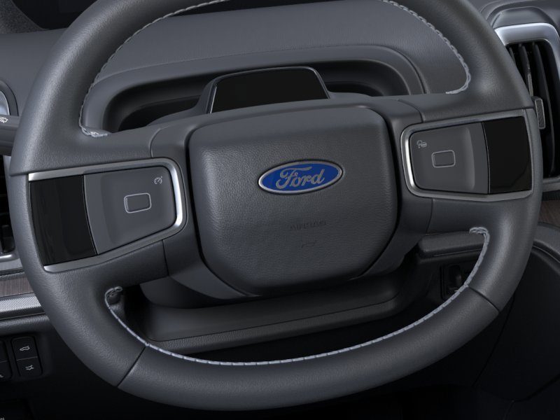New 2026 Star White Metallic Tri-Coat Ford Platinum® image 12