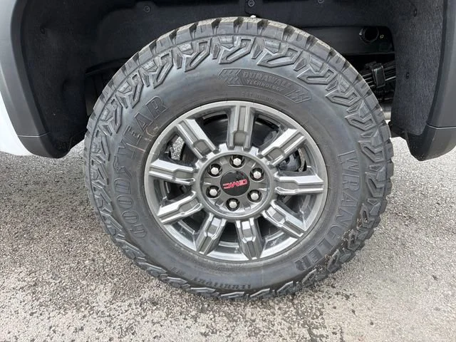 New 2026 Summit White GMC AT4X image 26