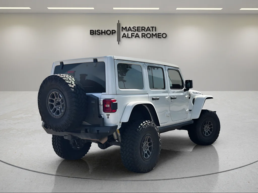 Used 2022 White Jeep Unlimited Rubicon 4xe image 5