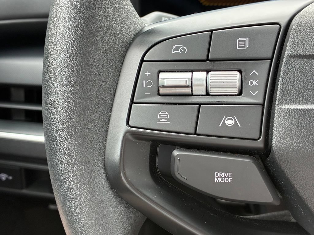 Used 2026 Black Kia LXS image 24