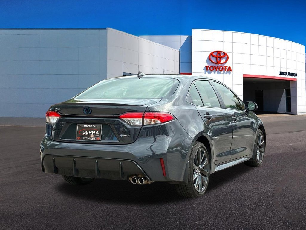 Used 2025 Gray Toyota SE image 10
