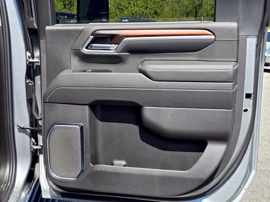 New 2026 Silver GMC Denali image 39