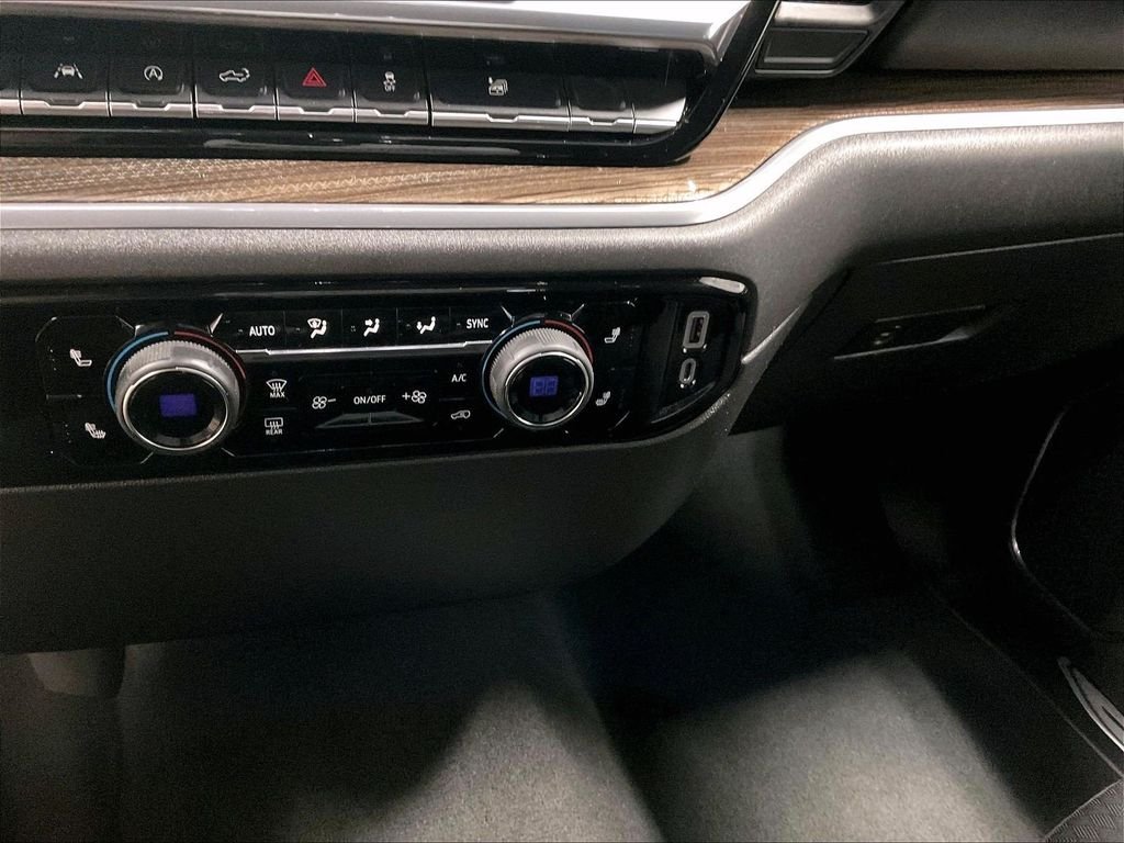 Used 2023 Black Chevrolet LT image 26