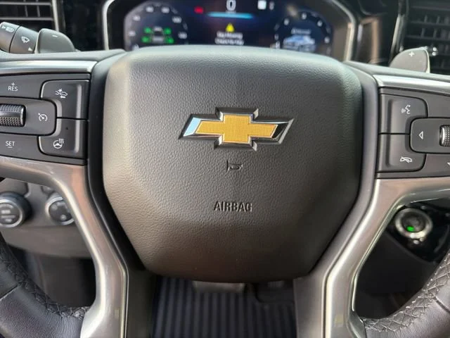 Used 2023 Sterling Gray Metallic Chevrolet LT image 7