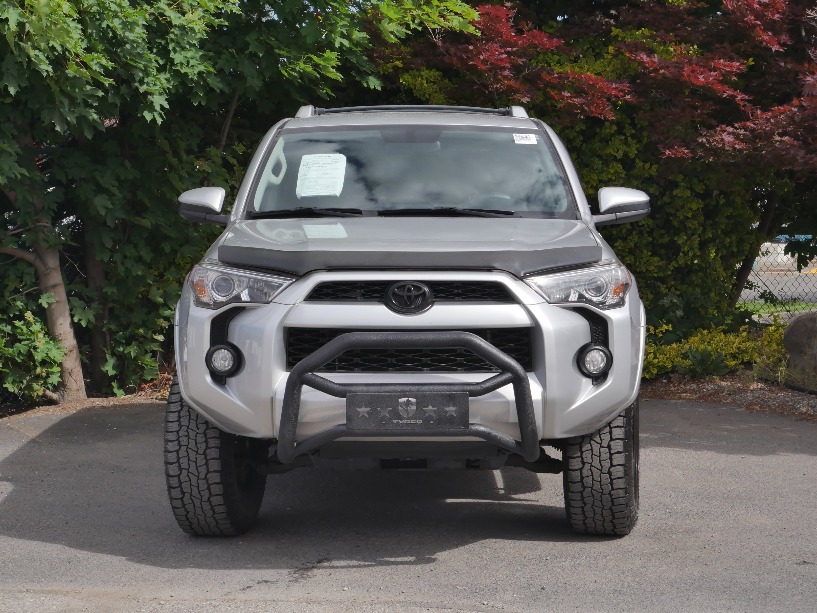 Used 2018 Classic Silver Metallic Toyota SR5 image 29