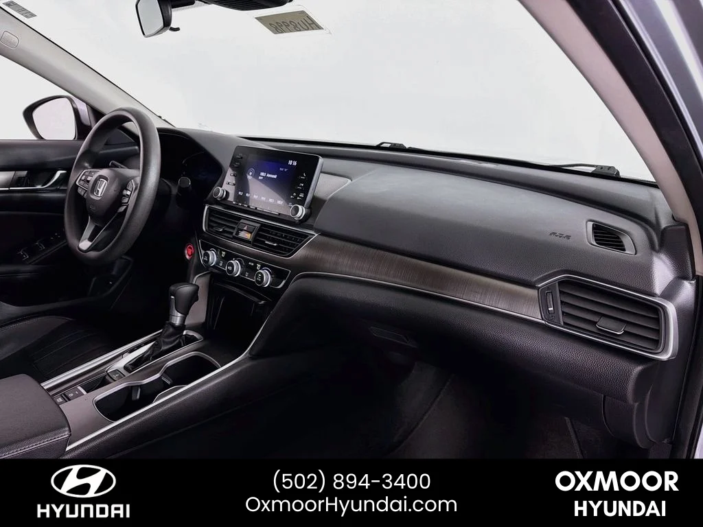 Used 2020 Lunar Silver Metallic Honda LX image 26